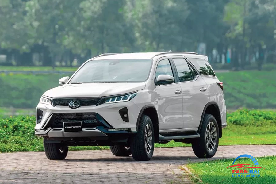 Cho Thuê Toyota Fortuner 2022 tại TP Vinh